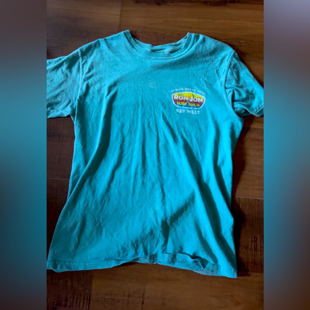Ron Jon t-shirt